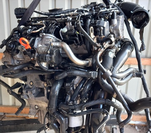 Motor engine komplett - 🆗🚙,